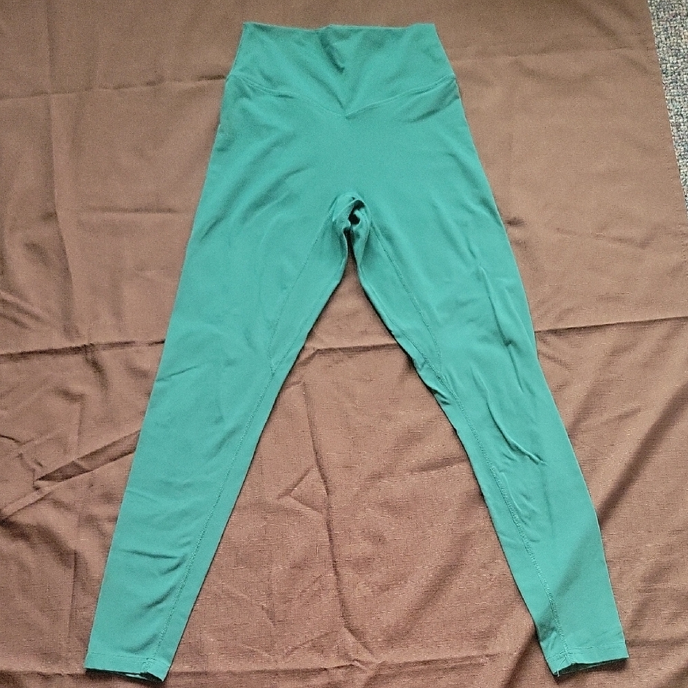 Firm! Balance Athletica Emerald Leggings